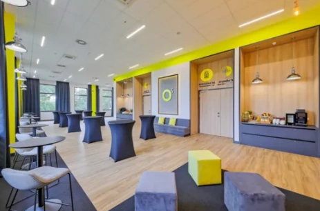 Sala konferencyjna Barcelona 92’ (Sydney 00’ + Atlanta 96’) w HOTEL O3 Warszawa