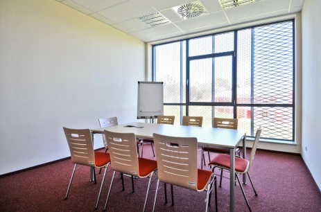Sala konferencyjna Sala nr 5 w Olsztyński Park Naukowo-Technologiczny Olsztyn