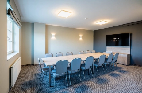 Sala konferencyjna Sala Boardroom w Sezony. Restauracja i Hotel Poznań