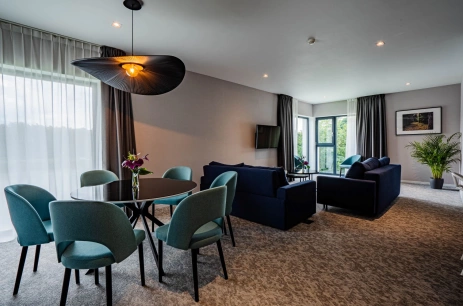 Sala konferencyjna Apartament 306 w Hotel Odpocznia Resort i Las Jaracz