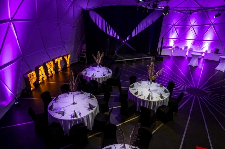 Sala konferencyjna Dokowy namiot w DOK CESARSKI Gdańsk