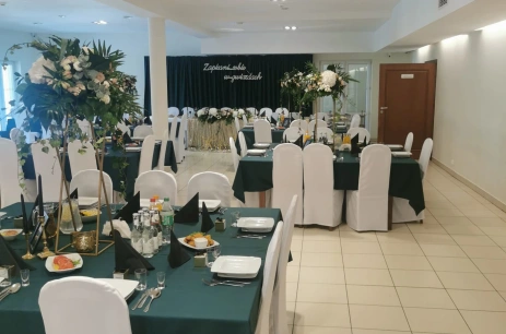 Sala konferencyjna Sala Konferencyjna Duża w Pensjonat Leśny Dworek SPA & Garden Uzdrowisko Wśród Natury Daleszyce