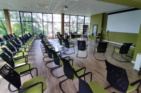 Sala konferencyjna Agatowa w Centrum Naukowo-Szkoleniowe Warszawskie Zacisze Warszawa