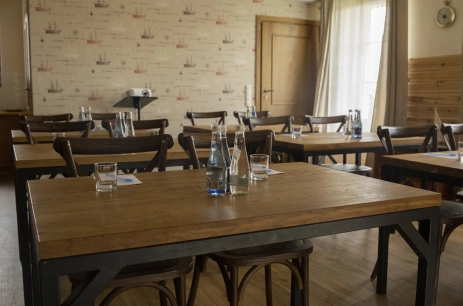 Sala konferencyjna Sala Admiralska w Ostoja Dwa Jeziora Węgorzewo