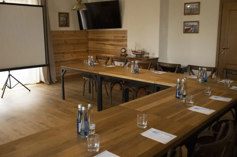 Sala konferencyjna Sala Admiralska w Ostoja Dwa Jeziora Węgorzewo