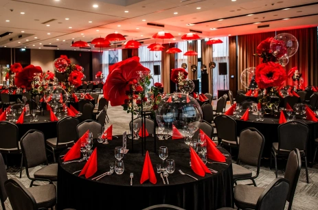 Sala konferencyjna BANKIETOWA w Hampton by Hilton Poznan Swarzedz | HUBO Centrum Konferencyjne Poznań