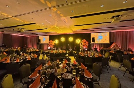 Sala konferencyjna BANKIETOWA w Hampton by Hilton Poznan Swarzedz | HUBO Centrum Konferencyjne Poznań