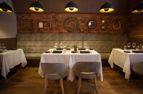 Sala konferencyjna Sale Restauracyjne w Art Restauracja Kraków