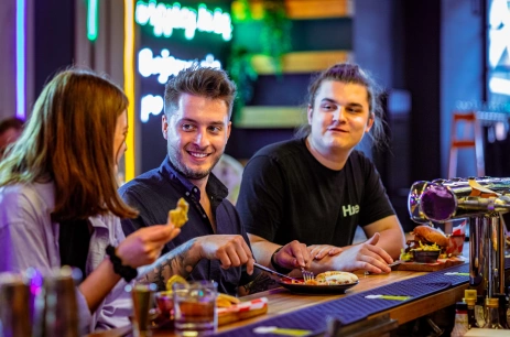 Sala konferencyjna Setki Powodów- bar i restauracja w Scena Kotłownia - centrum eventowe Warszawa