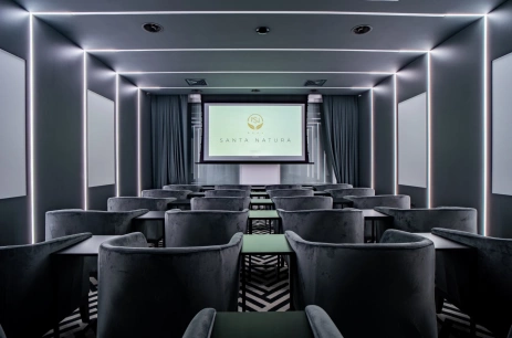 Sala konferencyjna Sala Kinowa w Santa Natura Resort&SPA Nowa Wieś