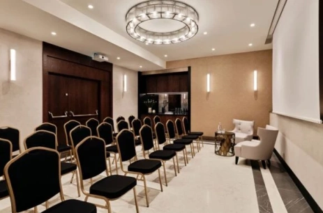 Sala konferencyjna Sala Incontro w The Crown Kraków Handwritten Collection Kraków