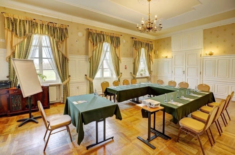 Sala konferencyjna Wrzosowa w Pałac i Folwark Łochów Arche Hotel Łochów