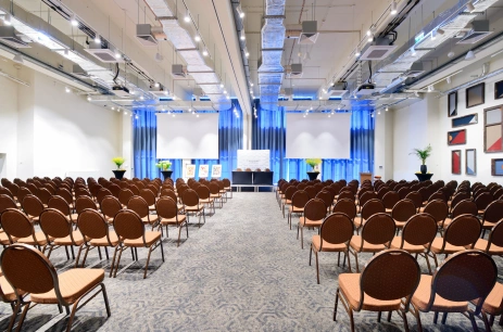 Sala konferencyjna Sala Harmonii w Arche Nałęczów dawne Sanatorium Milicyjne Nałęczów