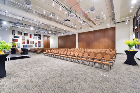 Sala konferencyjna Sala Harmonii w Arche Nałęczów dawne Sanatorium Milicyjne Nałęczów