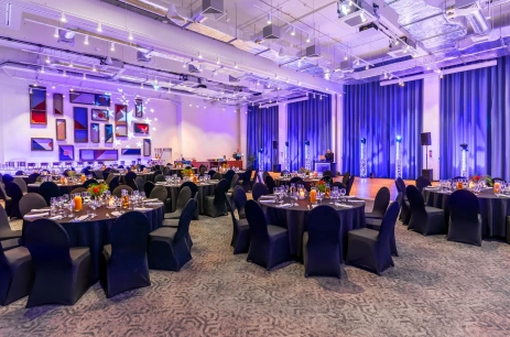 Sala konferencyjna Sala Harmonii w Arche Nałęczów dawne Sanatorium Milicyjne Nałęczów