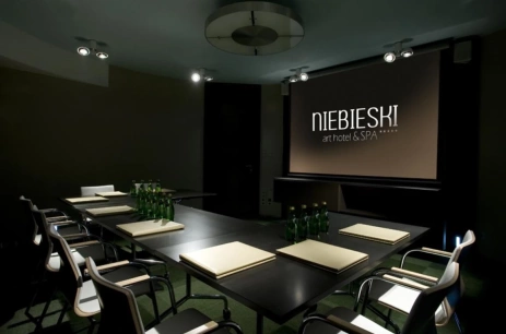 Sala konferencyjna Moon w Niebieski Art Hotel & Spa Kraków