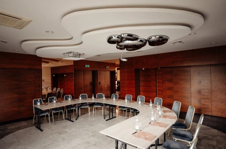 Sala konferencyjna Sala Srebrna w Bazuny Hotel*** & SPA Kościerzyna