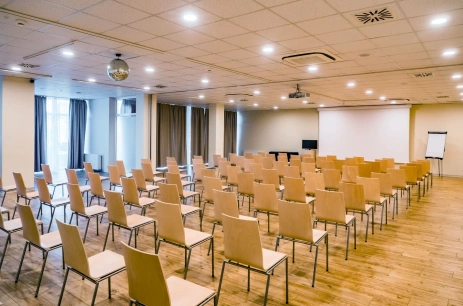 Sala konferencyjna Sala Konferencyjna 2w1 w Holimo Hotel & SPA Stronie Śląskie