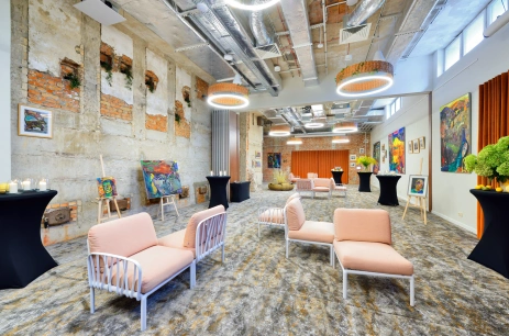 Sala konferencyjna Sala Uzdrowienia w Arche Nałęczów dawne Sanatorium Milicyjne Nałęczów