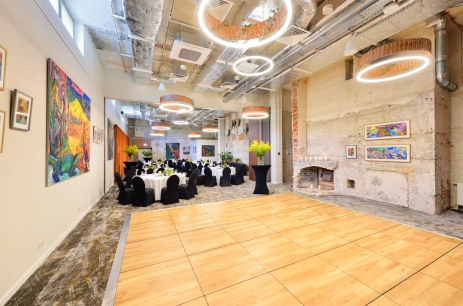 Sala konferencyjna Sala Uzdrowienia w Arche Nałęczów dawne Sanatorium Milicyjne Nałęczów