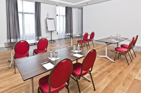 Sala konferencyjna Sala Praktyka II Moduły w Mercure Wiązowna Brant Warszawa