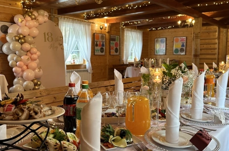 Sala konferencyjna Sala Biesiadna w Gospodarstwo Agroturystyczne Dolina Bobrów Mińsk Mazowiecki