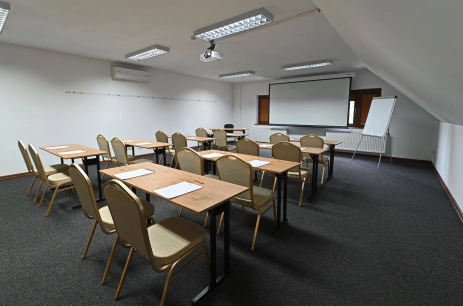 Sala konferencyjna Sala Wiosenna w Rancho Pod Bocianem Warszawa