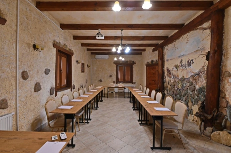 Sala konferencyjna Sala pod Kogutkiem w Rancho Pod Bocianem Warszawa