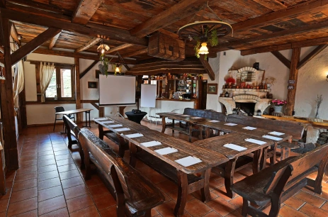 Sala konferencyjna Stara Izba w Rancho Pod Bocianem Warszawa