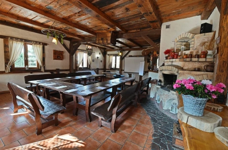 Sala konferencyjna Stara Izba w Rancho Pod Bocianem Warszawa