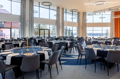 Sala konferencyjna Sala Delta w Hotel Robert's Port **** Lake Resort & SPA Mikołajki