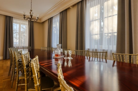 Sala konferencyjna SALA BANKIETOWA w Pałac Wieniawskich Glamping Warszawa