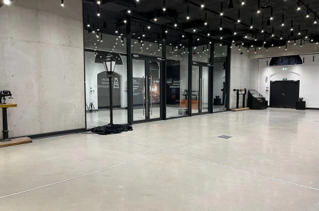 Sala konferencyjna Przestrzeń konferencyjna z Foyer (Sala A) w Muzeum Gazowni Warszawskiej Warszawa