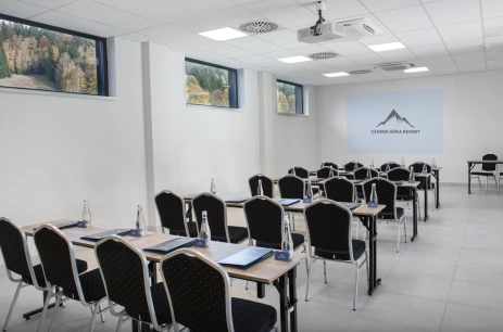 Sala konferencyjna Sala Konferencyjna z Tarasem Zewnętrznym Czarna Perła w Czarna Góra Resort Sienna