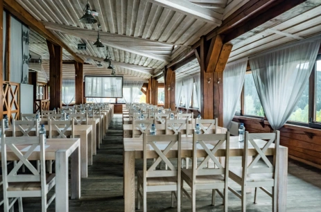 Sala konferencyjna Sala Niedźwiedzia Karczma Czarna Góra w Czarna Góra Resort Sienna