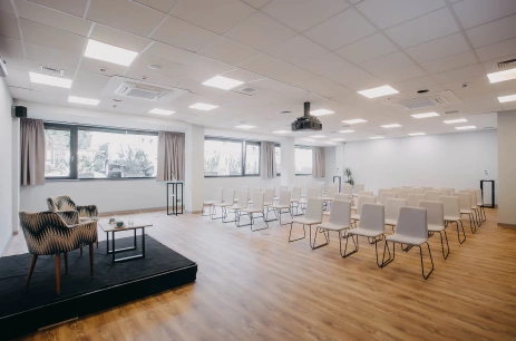 Sala konferencyjna Szmaragd w PLATINUM MOUNTAIN Hotel & SPA Szklarska Poręba