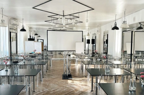 Sala konferencyjna Sala Flow w Samo Centrum Wszechświata - Warsaw Event Space Warszawa