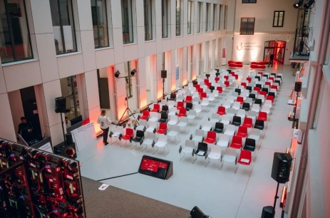 Sala konferencyjna Dziedziniec w Centrum Kreatywności Targowa Warszawa