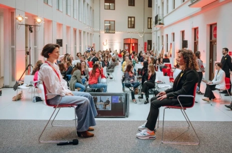 Sala konferencyjna Dziedziniec w Centrum Kreatywności Targowa Warszawa