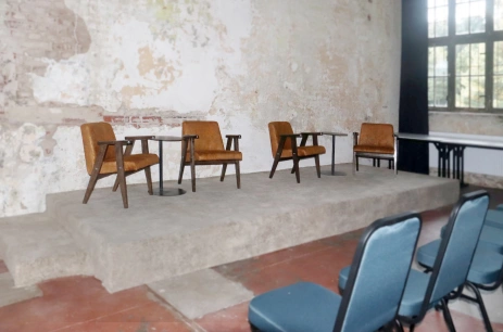 Sala konferencyjna Hala Mechaników w ARCHE Fabryka Samolotów w Mielnie Mielno