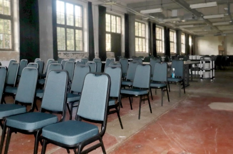 Sala konferencyjna Hala Mechaników w ARCHE Fabryka Samolotów w Mielnie Mielno