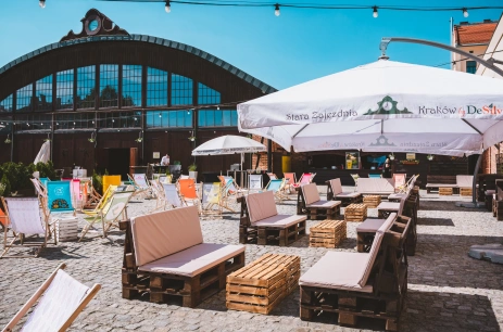 Sala konferencyjna Dziedziniec w Stara Zajezdnia Kraków by DeSilva Kraków