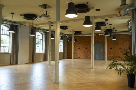 Sala konferencyjna Stalowa+Stajenna w Kuźnia Społeczna Olsztyn