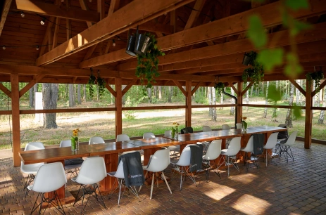 Sala konferencyjna Altana w Przysiółek Kresy Kluki