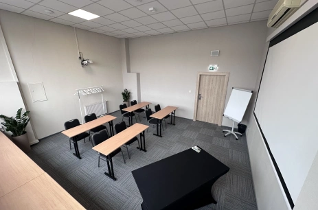Sala konferencyjna Krakowska w Falenty Biznes i Wypoczynek Warszawa