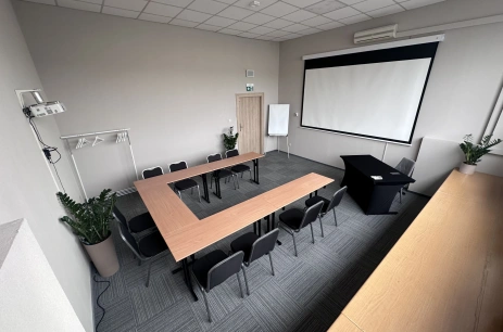 Sala konferencyjna Hrabska w Falenty Biznes i Wypoczynek Warszawa
