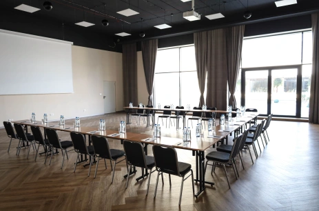 Sala konferencyjna Patio II w Falenty Biznes i Wypoczynek Warszawa