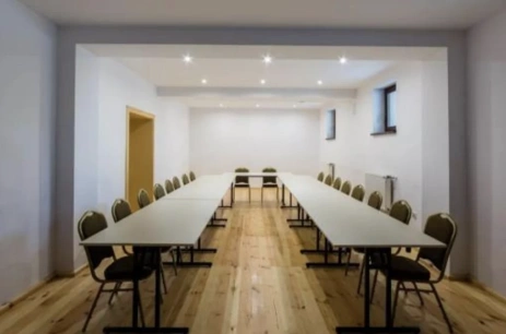 Sala konferencyjna Sala Lustrzana w Rytebłota Resort & SPA Zbiczno