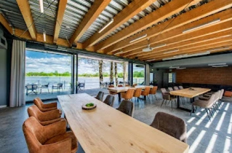 Sala konferencyjna Pawilon nad jeziorem w Pałac Warlity Olsztynek