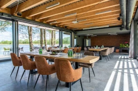 Sala konferencyjna Pawilon nad jeziorem w Pałac Warlity Olsztynek